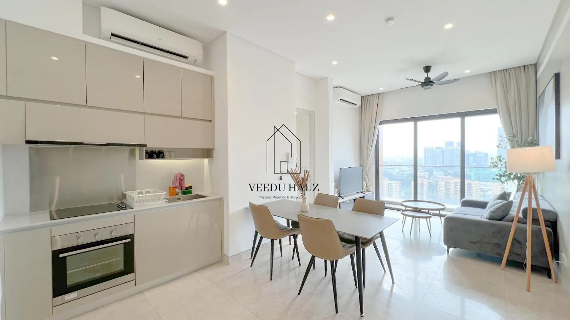 Lucentia Residences Bbcc At Lalaport Kuala Lumpur By Veedu Hauz 0*,