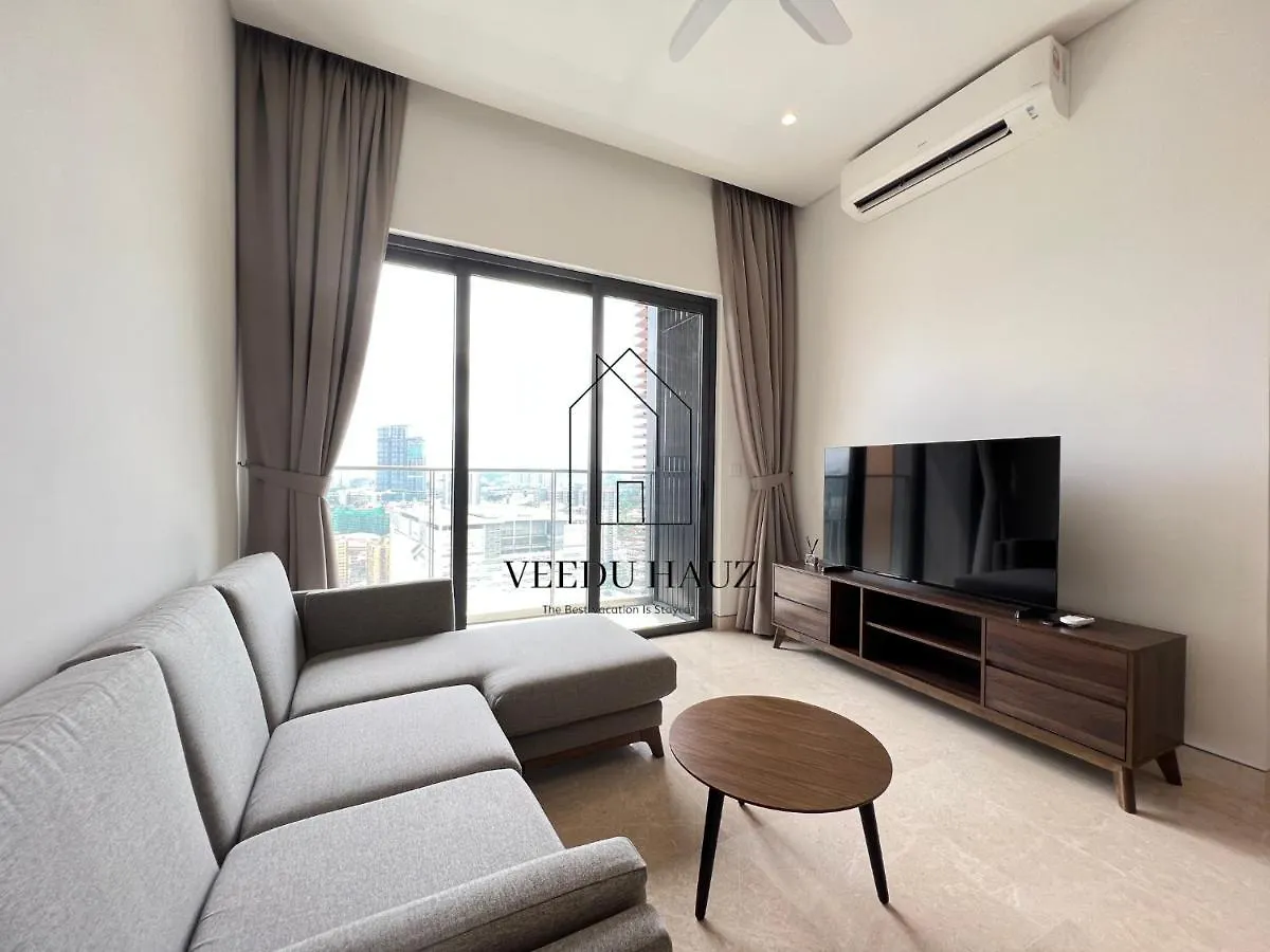 Daire Lucentia Residences Bbcc At Lalaport Kuala Lumpur By Veedu Hauz Malezya