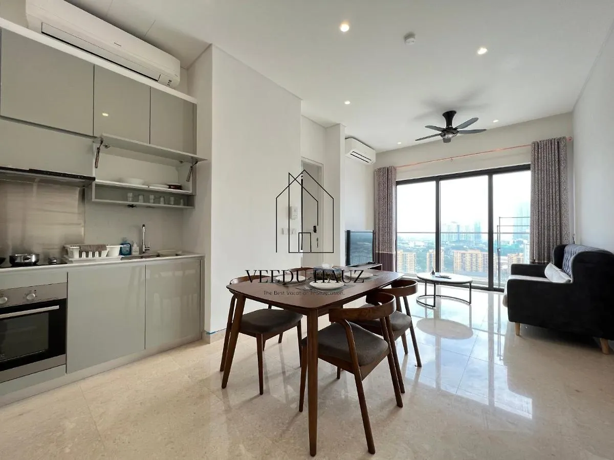 Daire Lucentia Residences Bbcc At Lalaport Kuala Lumpur By Veedu Hauz